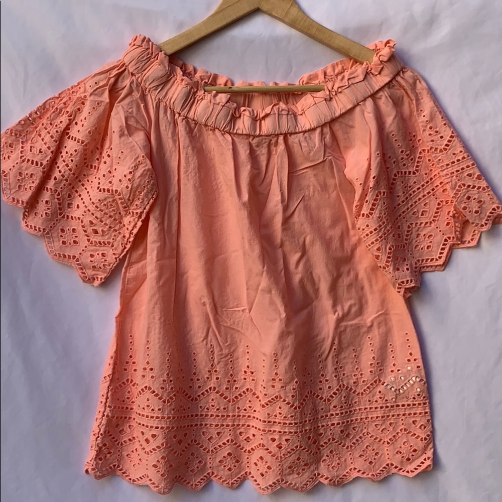 Ruffled Blouse - Picture 2 of 9